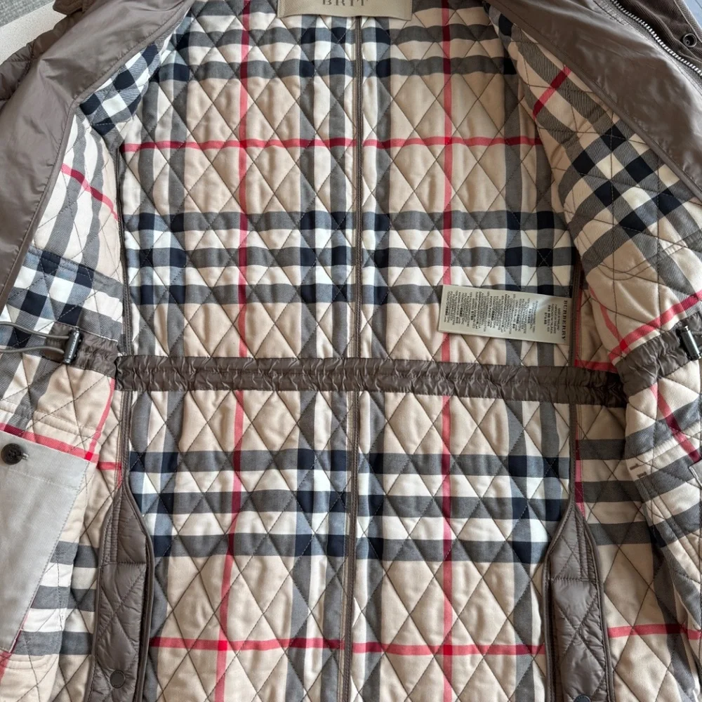 Men's Burberry Brit Russell Quilted Jacket w/plaid lining (Olive/Brown color) - Picture 2 of 16